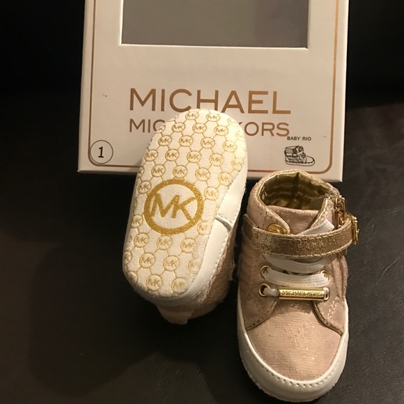 Michael Kors infant sneakers - Picture 1 of 2